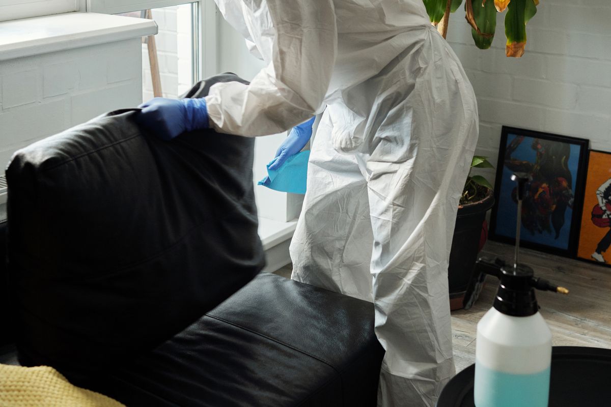 Fabric protector spray application